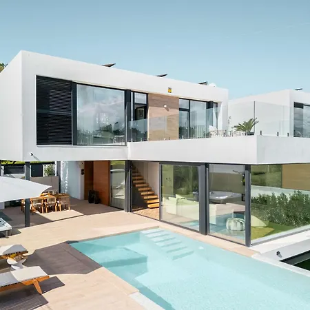 Villa Francesca Front Golf Pool Jacuzzi